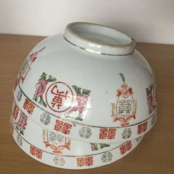 2 vintage Chinese porcelain big bowls soup bowls longevity double happiness - Picture 5 of 6